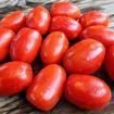 A Grappoli Corbarino Long Longkeeper Tomato