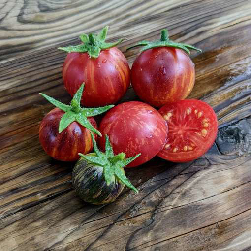 Black Strawberry Cherry Tomato