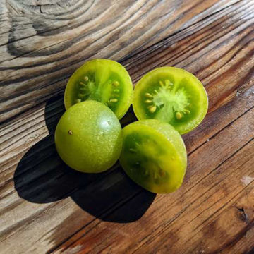 Lana Tropic Cherry Tomato Lana Tropic Cherry Tomato